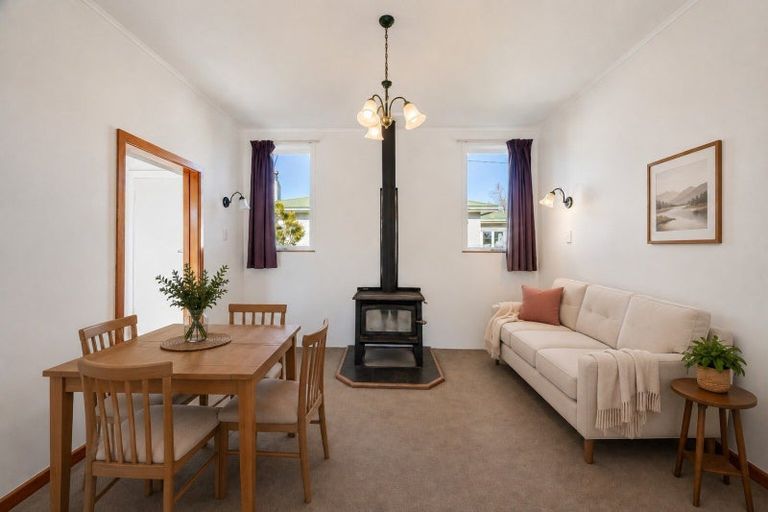 Photo of property in 25 Tavistock Road, Waipukurau, 4200