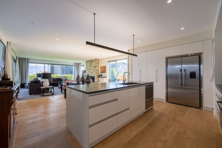 Photo of property in 12 Primary Lane, Wanaka, 9305