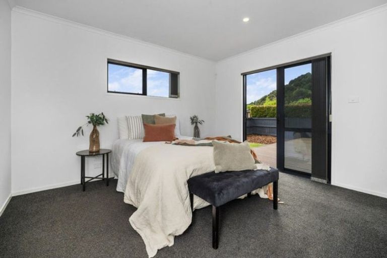 Photo of property in 8 Double Bay Road, Pyes Pa, Tauranga, 3112