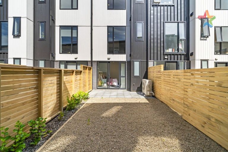 Photo of property in 45 John Street, Stokes Valley, Lower Hutt, 5019