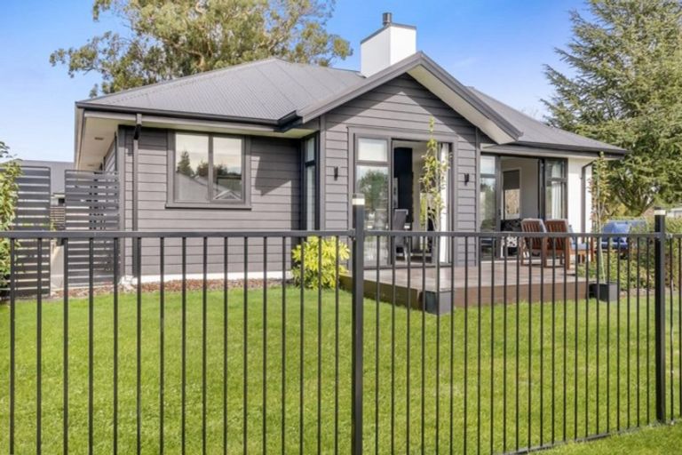 Photo of property in 292 West Belt, Rangiora, 7400