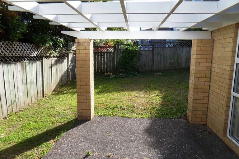 Photo of property in 51 Westpark Drive, West Harbour, Auckland, 0618