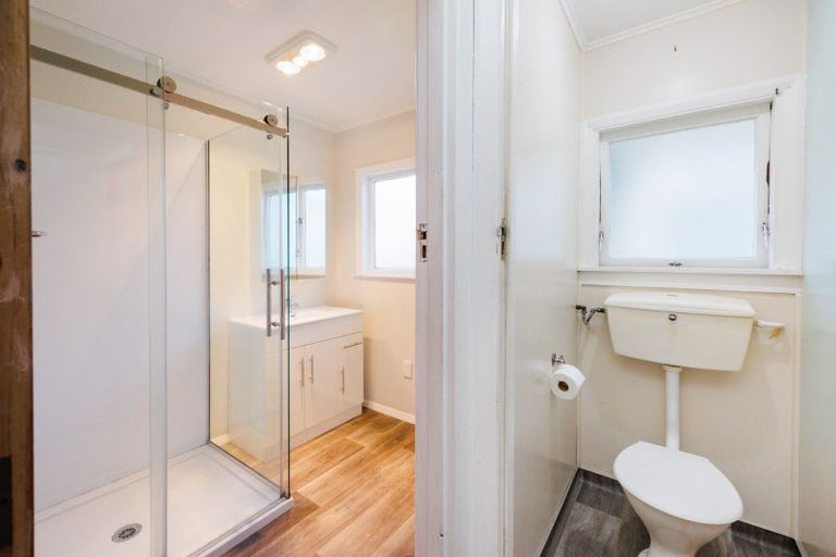 Photo of property in 16 Queen Street, Feilding, 4702