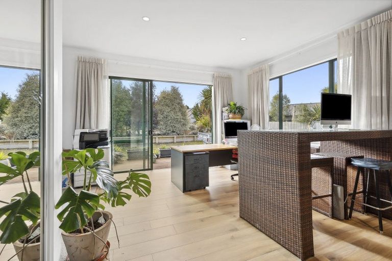 Photo of property in 69 Nichol Street, Lake Hawea, Wanaka, 9382