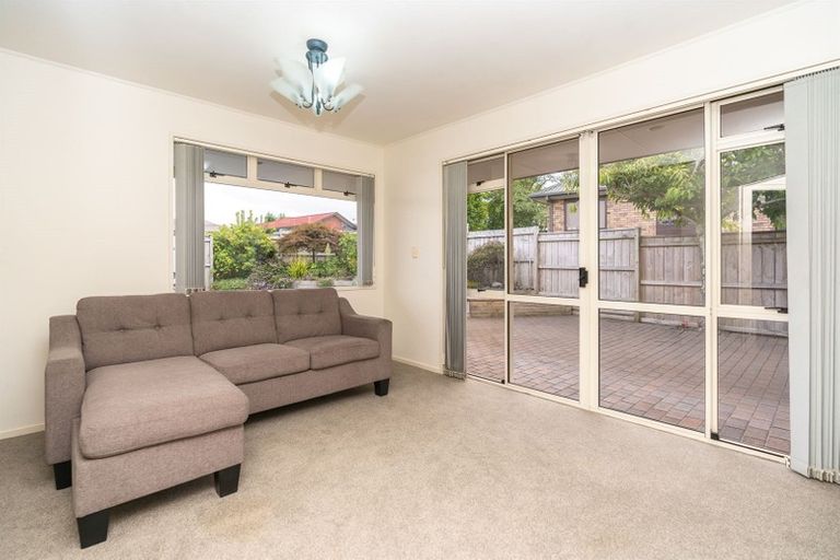 Photo of property in 55 Lansdowne Crescent, Glenview, Hamilton, 3206