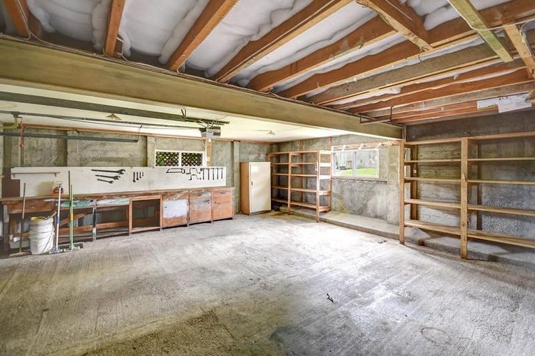 Photo of property in 15 Kinmont Crescent, Kinmont Park, Mosgiel, 9024