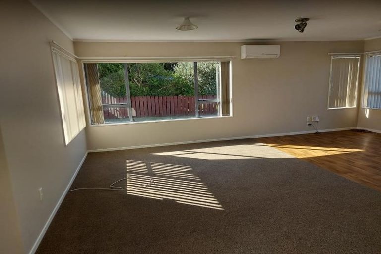 Photo of property in 220a Victoria Street West, Pukekohe, 2120