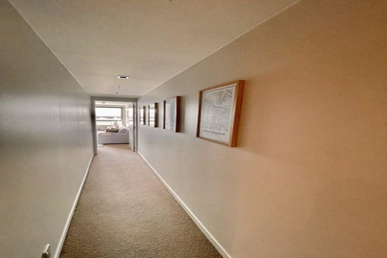 Photo of property in Monument Apartments, 9e/245 Wakefield Street, Te Aro, Wellington, 6011
