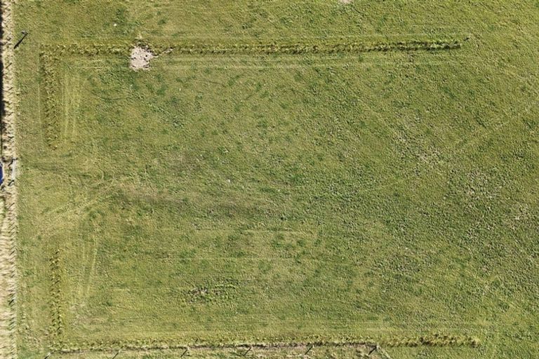 Photo of property in 869 Carrington Road, Hurworth, New Plymouth, 4371