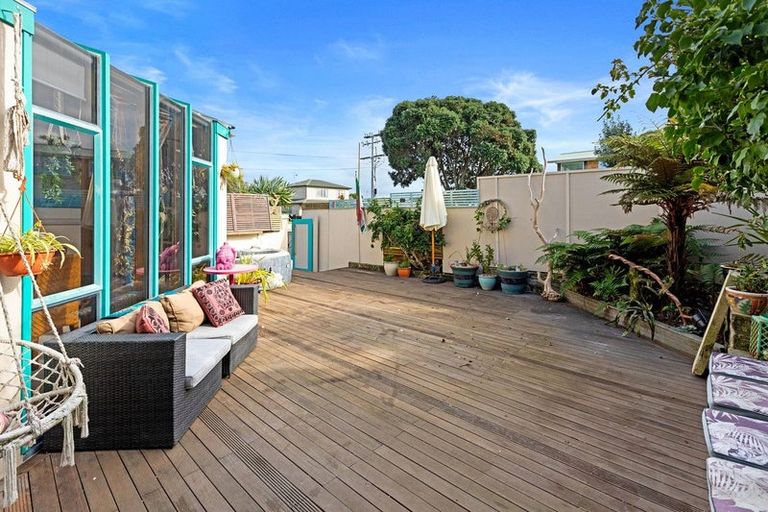 Photo of property in 85a Oceanbeach Road, Mount Maunganui, 3116
