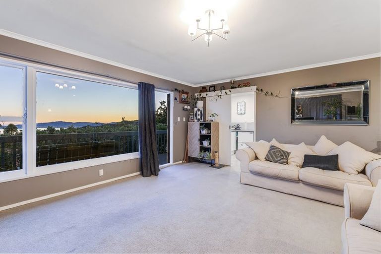 Photo of property in 23 Cypress Drive, Maungaraki, Lower Hutt, 5010