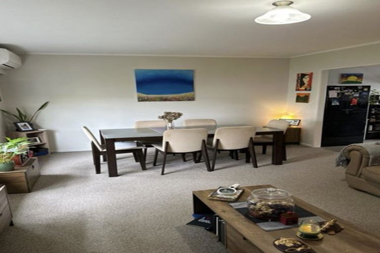 Photo of property in 2/10 Marsden Avenue, Mount Eden, Auckland, 1024