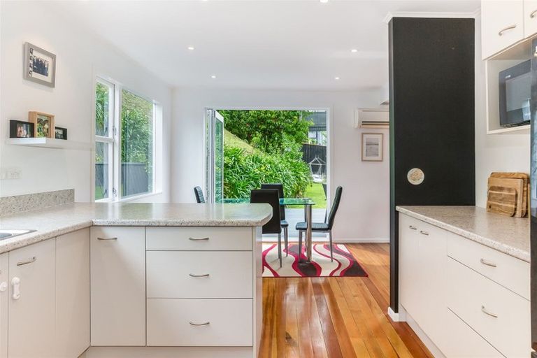 Photo of property in 5 Spey Place, Papakowhai, Porirua, 5024