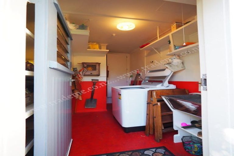 Photo of property in 25 Moir Street, Mount Victoria, Wellington, 6011