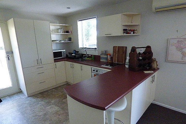 Photo of property in 1/232 Wilsons Road, Waltham, Christchurch, 8023