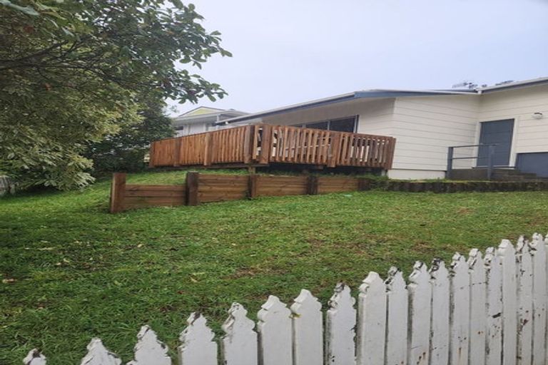 Photo of property in 12 Tyrone Grove, Wainuiomata, Lower Hutt, 5014