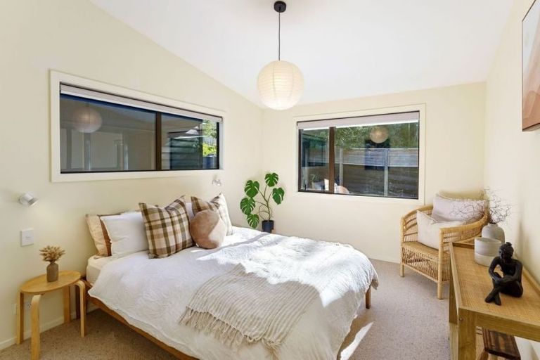 Photo of property in 27 Fincham Road, Raumati Beach, Paraparaumu, 5032