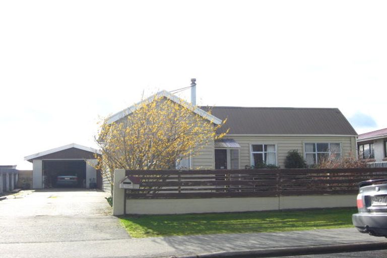 Photo of property in 130 Lamond Street, Hargest, Invercargill, 9810