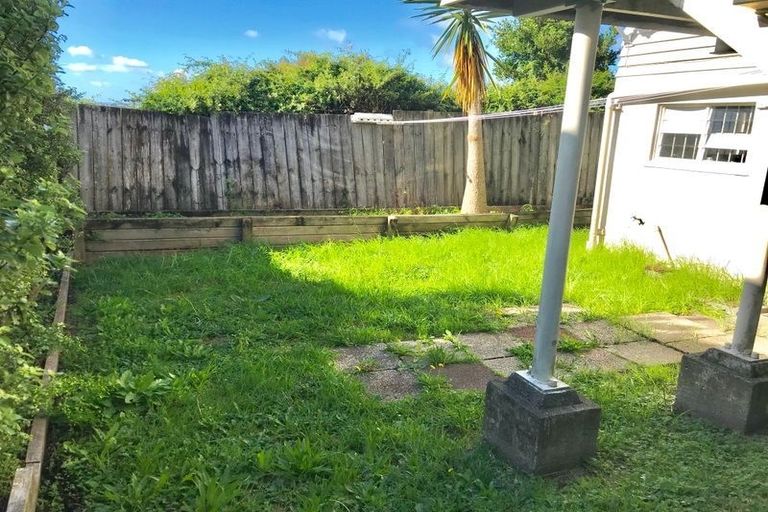 Photo of property in 1/1 Quebec Road, Milford, Auckland, 0620