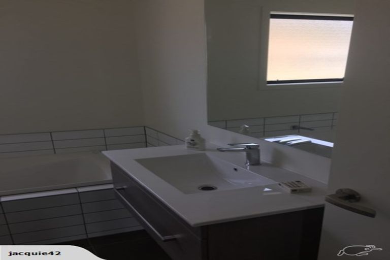 Photo of property in 4 Jones Avenue, Lower Shotover, Queenstown, 9304