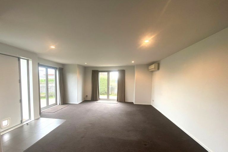 Photo of property in 7 Albion Lane, Hillmorton, Christchurch, 8024