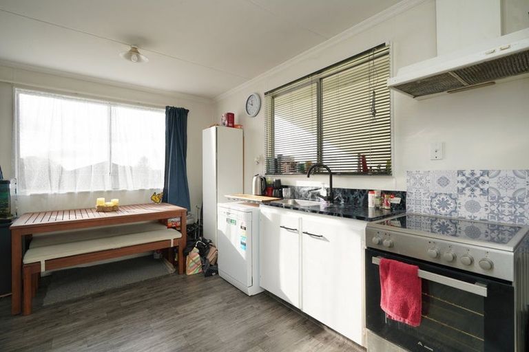 Photo of property in 56 Lauder Crescent, Heidelberg, Invercargill, 9812