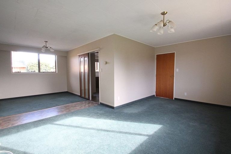 Photo of property in 36 Coutts Road, Gore, 9710