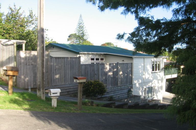 Photo of property in 14 Pupuke Road, Hillcrest, Auckland, 0627