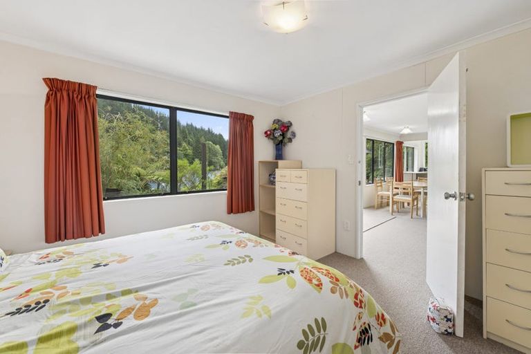 Photo of property in 11 Chingford Road, Lake Rotoma, Rotorua, 3074