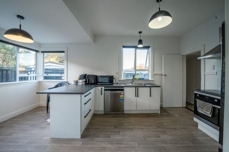 Photo of property in 196 Selwyn Street, Spreydon, Christchurch, 8024