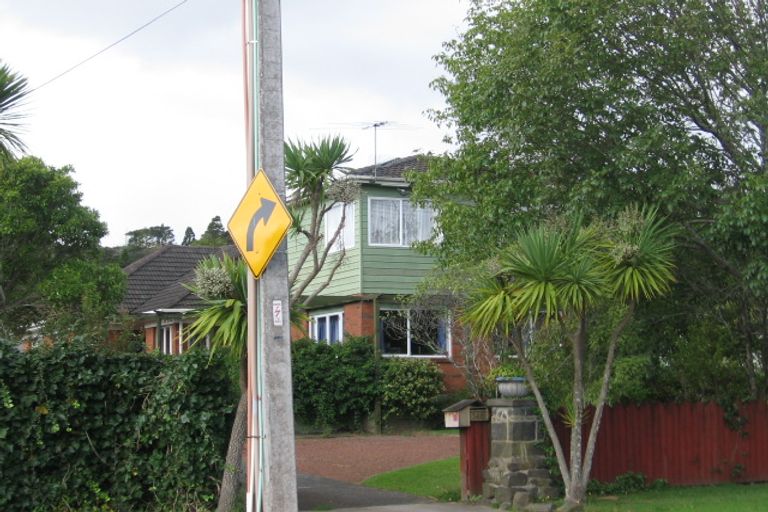 Photo of property in 148 Atkinson Road, Titirangi, Auckland, 0604