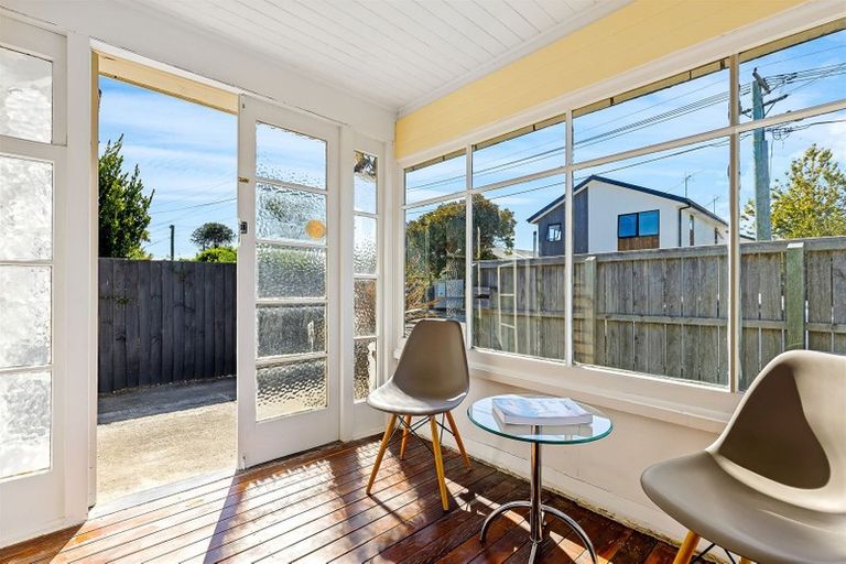 Photo of property in 28 Gibbon Street, Sydenham, Christchurch, 8023