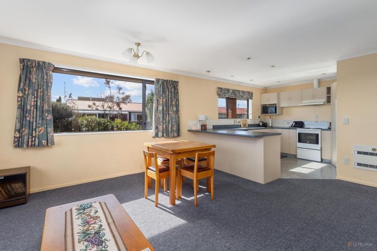 Photo of property in 180 North Street, West End, Timaru, 7910