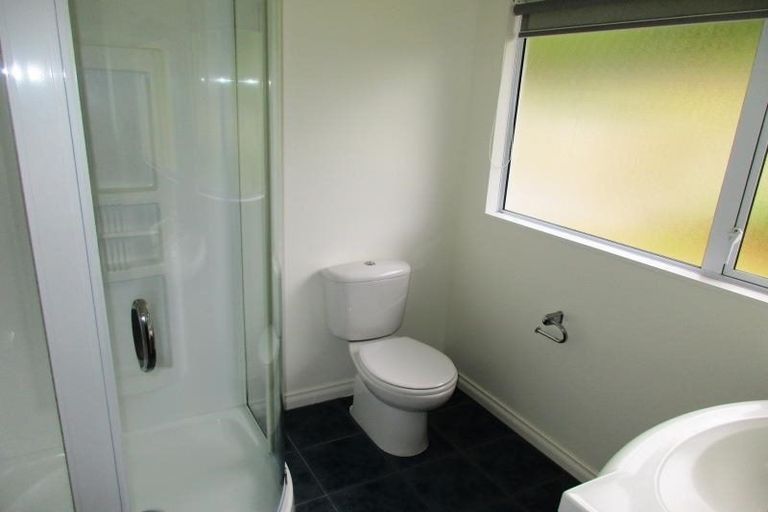 Photo of property in 155 Winara Avenue, Waikanae, 5036