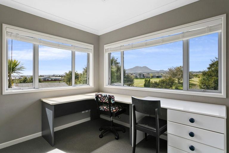 Photo of property in 13 Pokaka Crescent, Wharewaka, Taupo, 3330