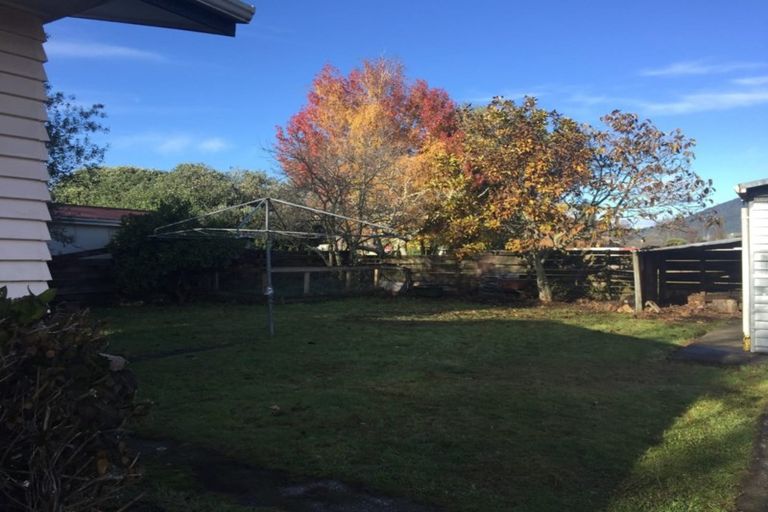 Photo of property in 21 Rangipoia Place, Turangi, 3334
