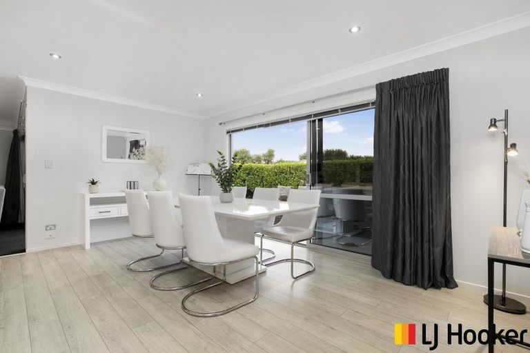 Photo of property in 6 Mirabell Place, Patumahoe, Pukekohe, 2679