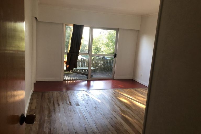 Photo of property in 13 Mcleod Road, Henderson, Auckland, 0612