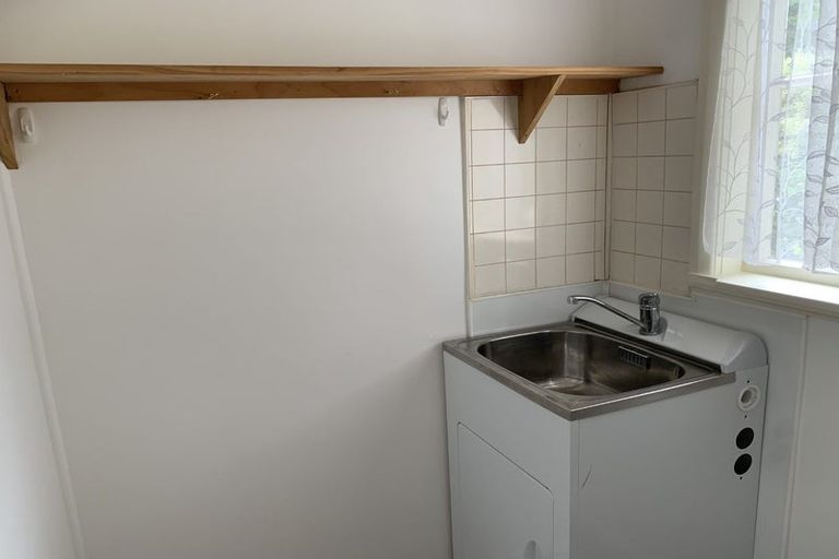 Photo of property in 28 Prouse Street, Levin, 5510