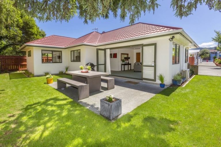 Photo of property in 85b Martin Street, Wallaceville, Upper Hutt, 5018