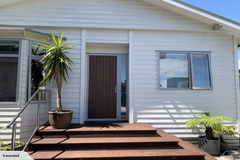 Photo of property in 3 Steyne Avenue, Plimmerton, Porirua, 5026