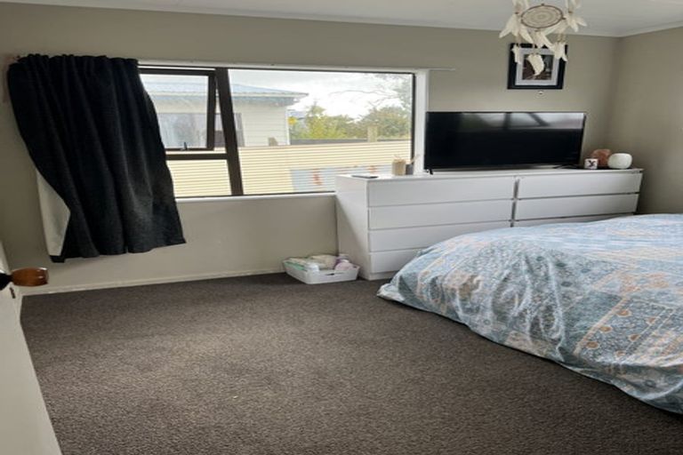 Photo of property in 61c Johnston Street, Foxton, 4814