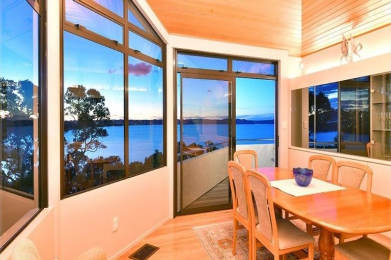 Photo of property in 74 Ardern Avenue, Stanmore Bay, Whangaparaoa, 0932