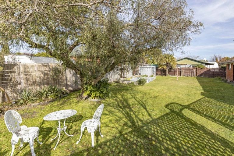 Photo of property in 15 Smarts Drive, Leithfield, 7481