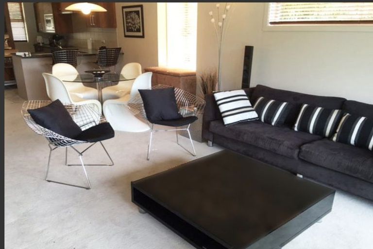 Photo of property in Bridgewater Apartments, 310/7 Te Rangi Cross Road, Paihia, 0200