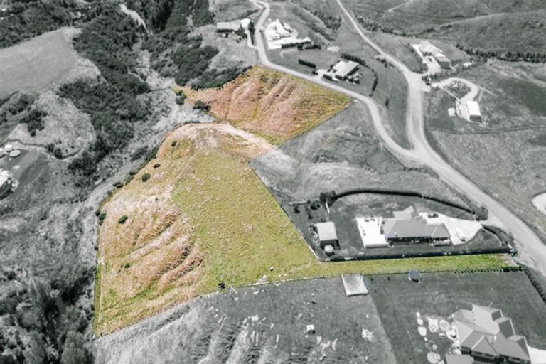 Photo of property in 33 Highland View Drive, Tokomaru, Palmerston North, 4474