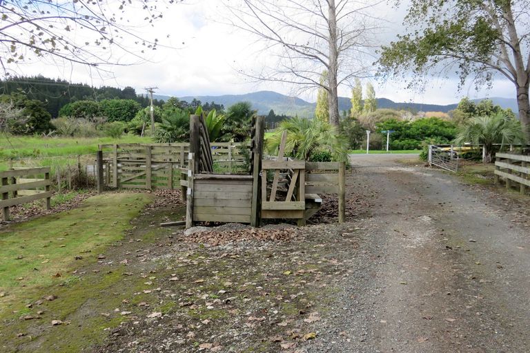 Photo of property in 2195 Diggers Valley Road, Kaitaia, 0481