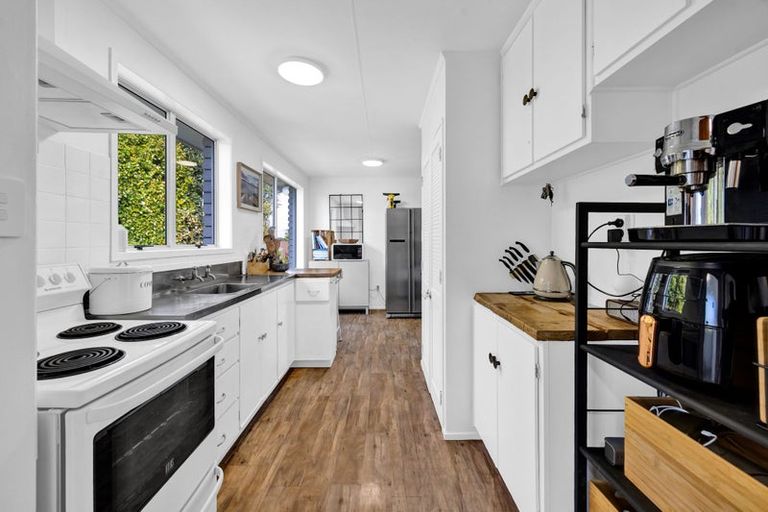 Photo of property in 18 Exeter Street, Stratford, 4332