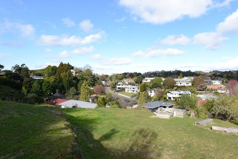 Photo of property in 16 The Fairway, Whakatane, 3120