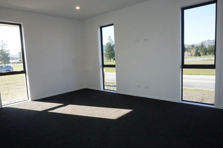 Photo of property in 2 Balfour Way, Hanmer Springs, 7334